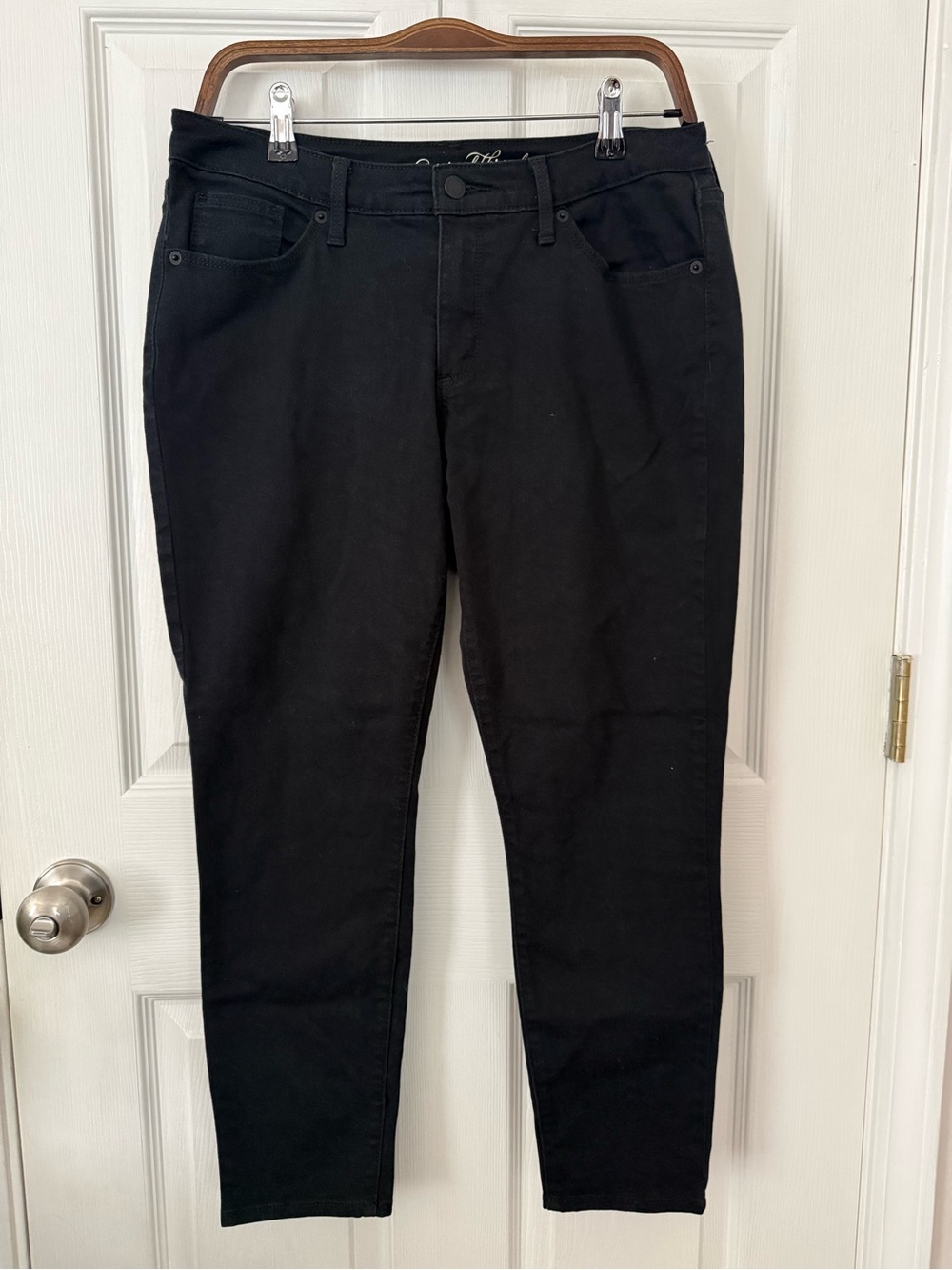 Universal Thread Black Skinny Jeans